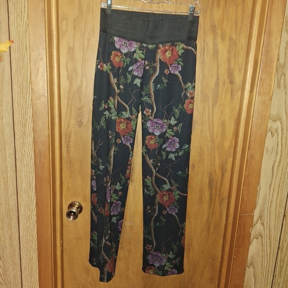 🌟 Arianne floral pull on pants size small